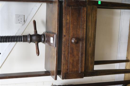 A George III mahogany press on stand W.13cm